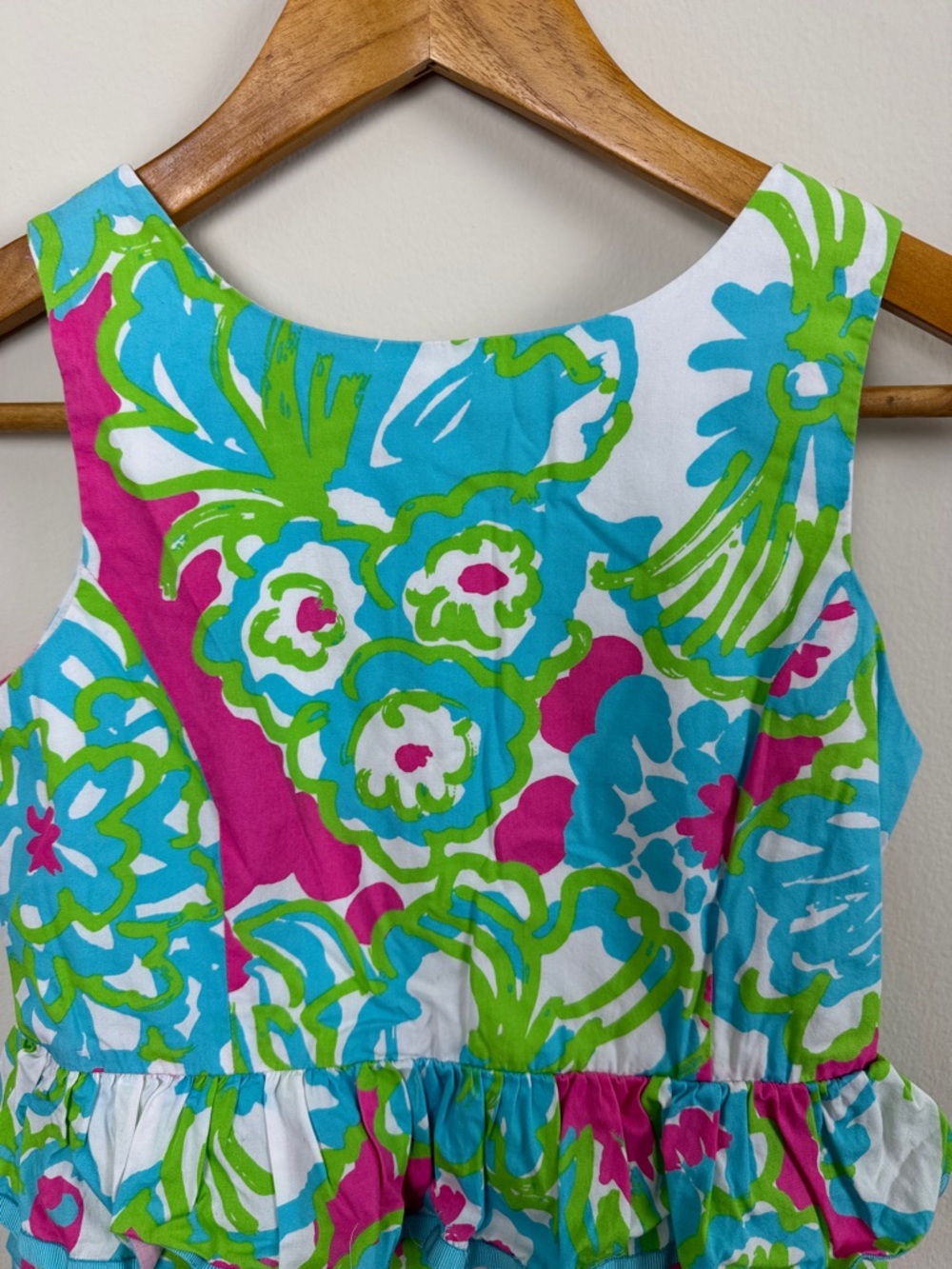 Lilly Pulitzer Girls Peplum Dress. Size 10. - Picture 2 of 8